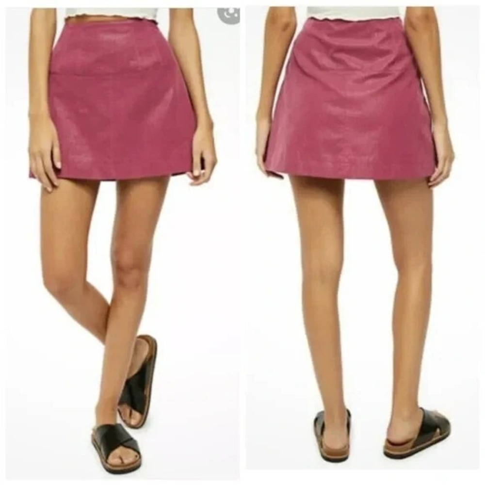 NWT!‎ $68 Free People Pink Suede Short Sweetheart Pink Skirt SIZE 2 OB1087644